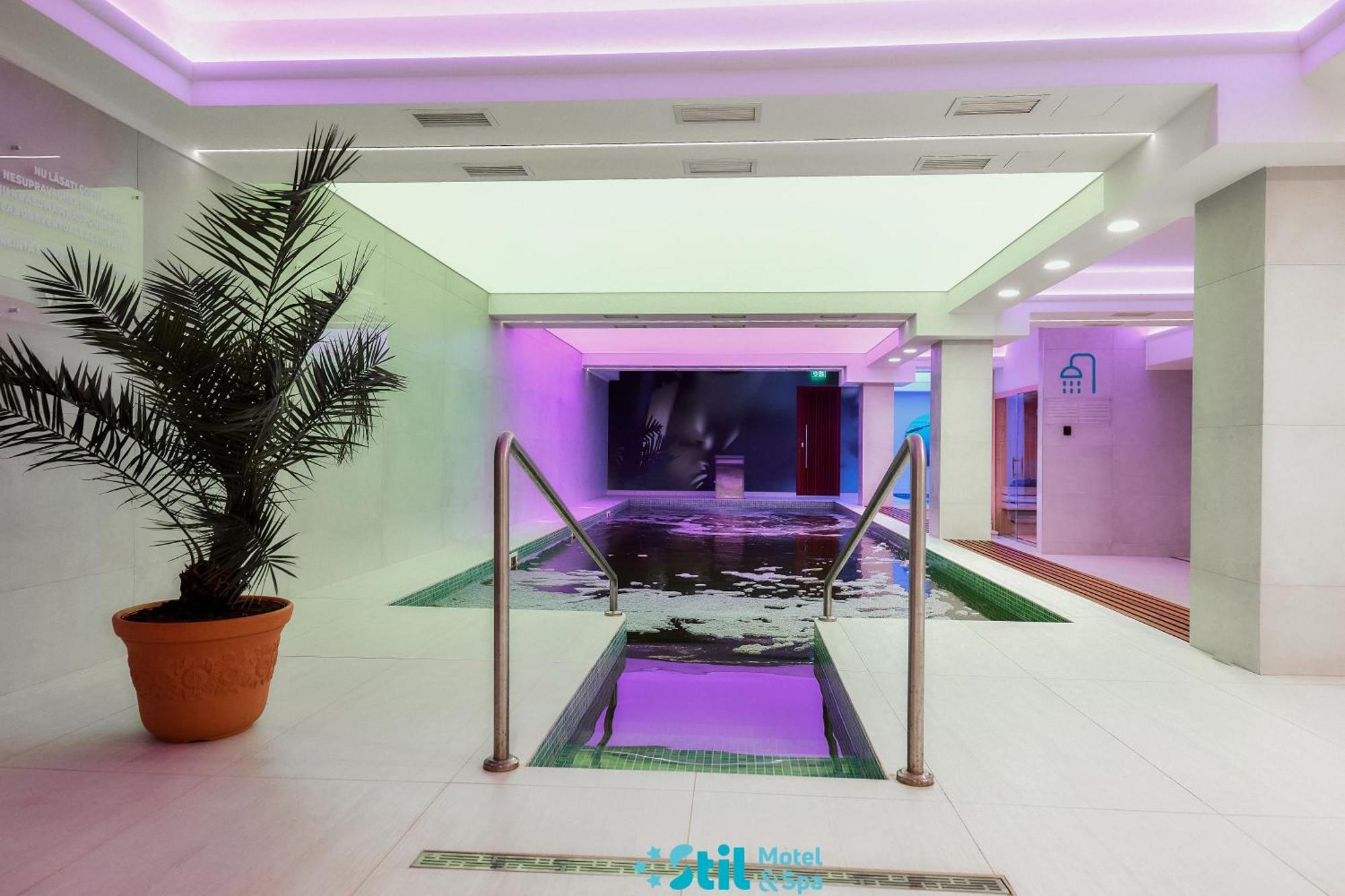 Stil Motel & Spa Tasnad Exterior foto